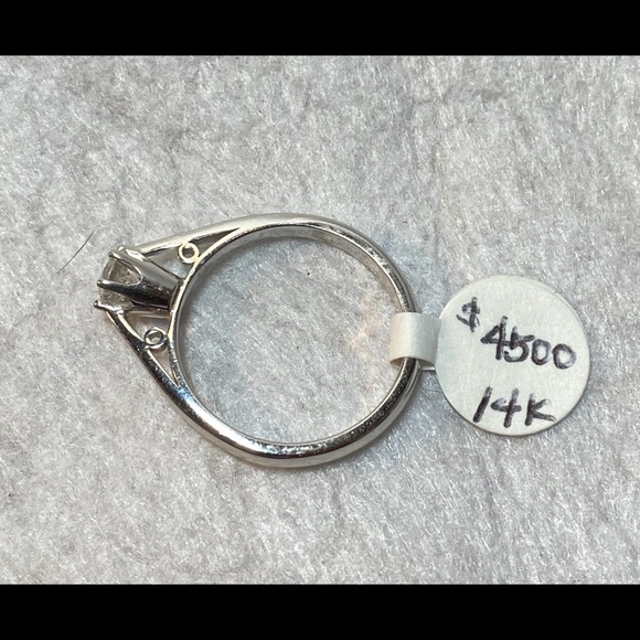 Diamond solitaire.48ct - Picture 2 of 6